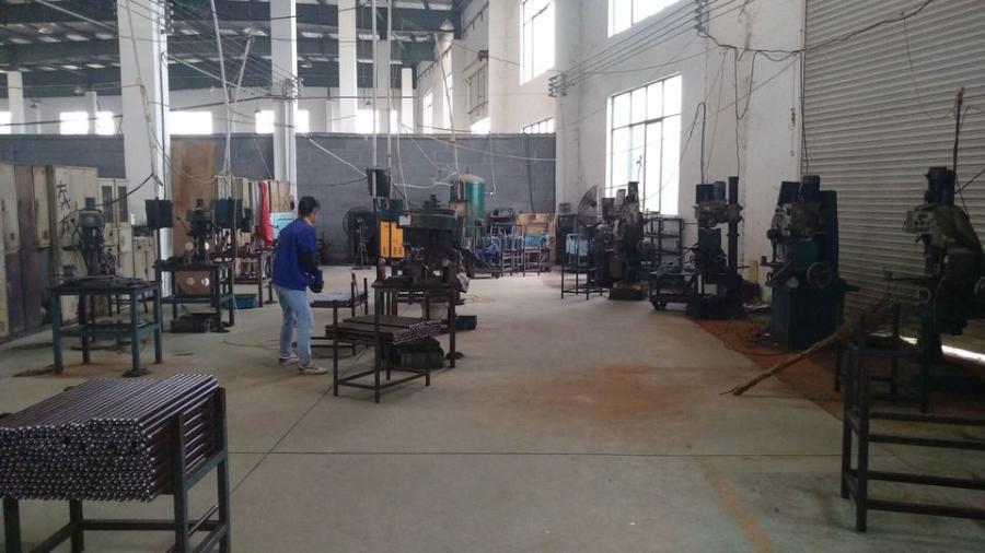 荆州市宏洋汽车零部件有限公司所属的机器设备一批(图2)